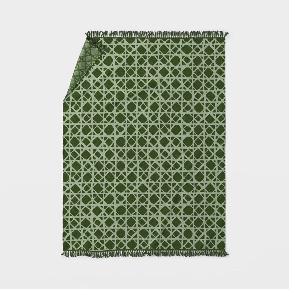 Threshold Outdoor Beach Picnic Blanket Green 80 x 60 in